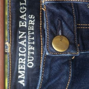 Like New American Eagle skinny jeans